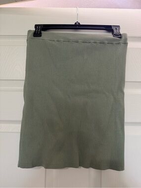 Wilfred Olive Green Ribbed Knit Mini Skirt